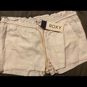 ROXY shorts NWT